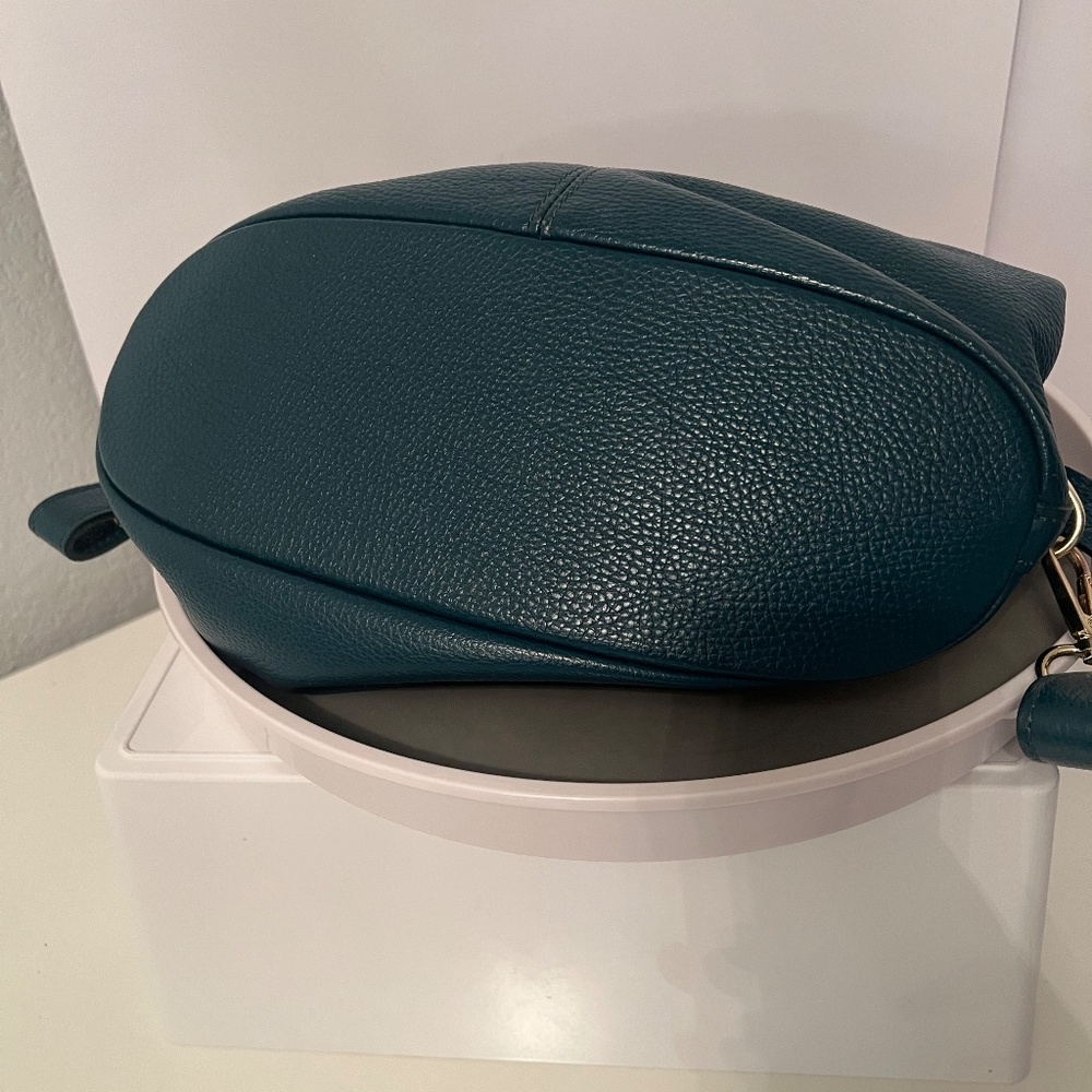 Lavorazione Artigiana Leather Crossbody Hobo - Picture 4 of 11